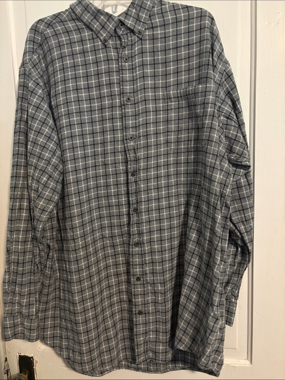 croft & barrow Gray Plaid Casual Button-Down Shirt